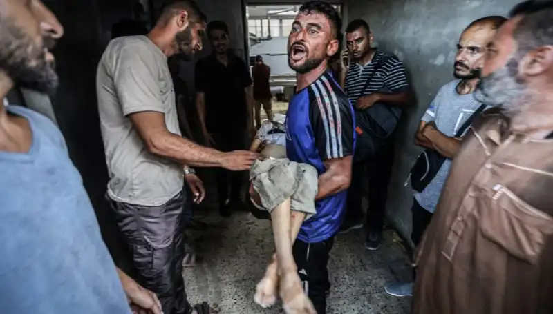Gazze'de Yaşanan Kan Aktı: 90 Filistinli Göz Gözüne Siktirildi