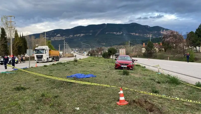 Karabük'te Aile Faciası: Dört Kişilik Aile Kazada Hayatını Kaybetti