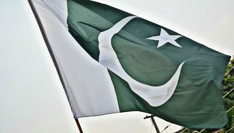 Pakistan'da Çöken Bina Faciası: Ölü Sayısı Üzgünce Artıyor