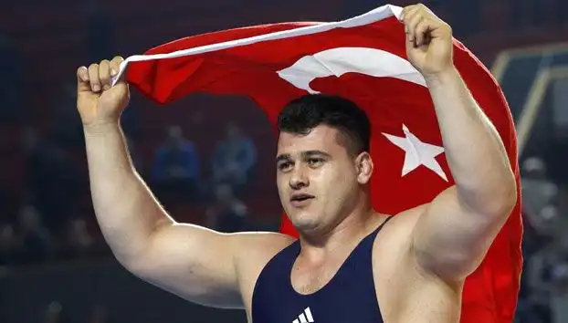 Uluslararası Güreş Şampiyonu Rıza Kayaalp'e Şok Cezası: 4 Yıl Men