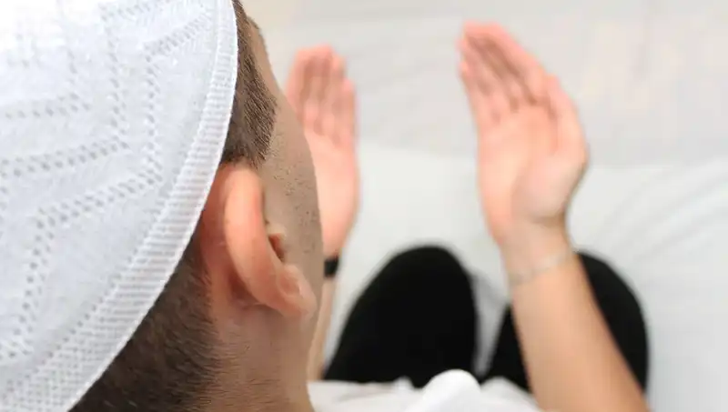 Seferi Namazı Nedir? Nasıl Kılınır ve Kaç Rekattan Oluşur?