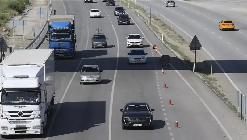 Ankara'da Ağır Tonajlı Araçlara Kısıtlama Getirildi!