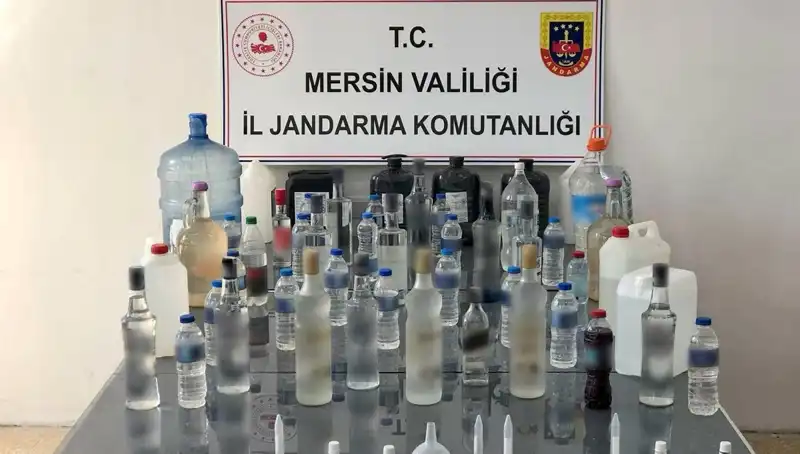 Sahte İçki Üreticilerine Yapılan Baskında Yüzlerce Şişe Ele Geçirildi