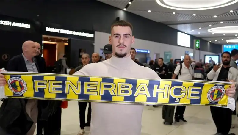 Fenerbahçe, Mimovic'in Lisansını Çıkardı: Transferdeki Yeni Gelişmeler