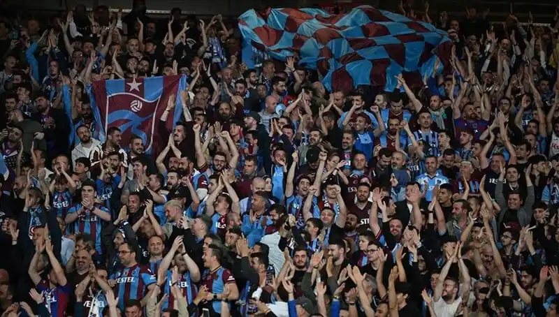 Trabzonspor-Galatasaray Maçına Sıcak İlgi: Biletler Satışta!