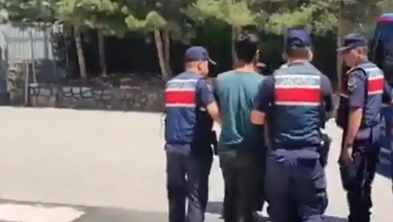 DAEŞ Çetelerine Yönelik Dev Operasyon: 26 Gözaltı Yapıldı