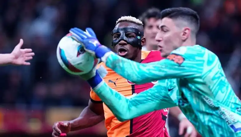 Galatasaray'dan Şaşırtan Transfer: Berke Hareketlenecek mi?
