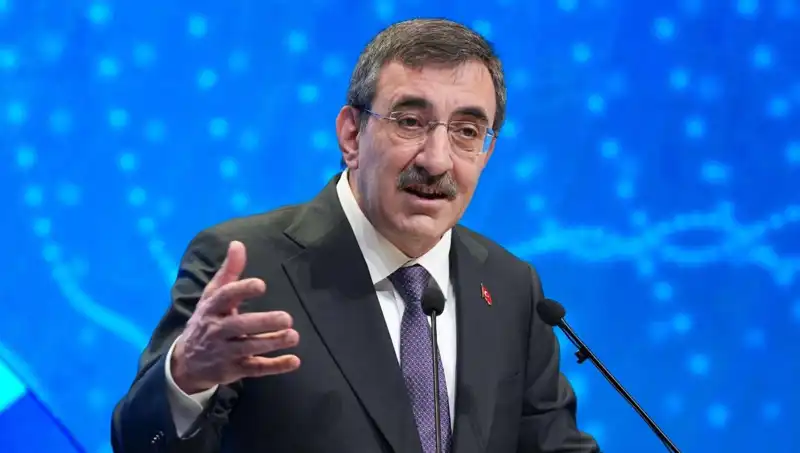 Cevdet Yılmaz'dan Boykot Çağrılarına Sert Tepki: Sorumluluk Kültürü Öne Çıkıyor