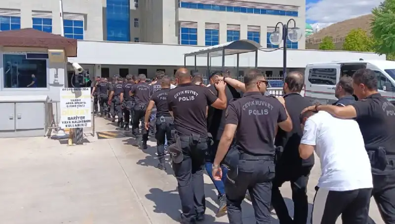 Ankara'da Tehdit ve Haraçla Suç İşleyen Çeteye Büyük Operasyon