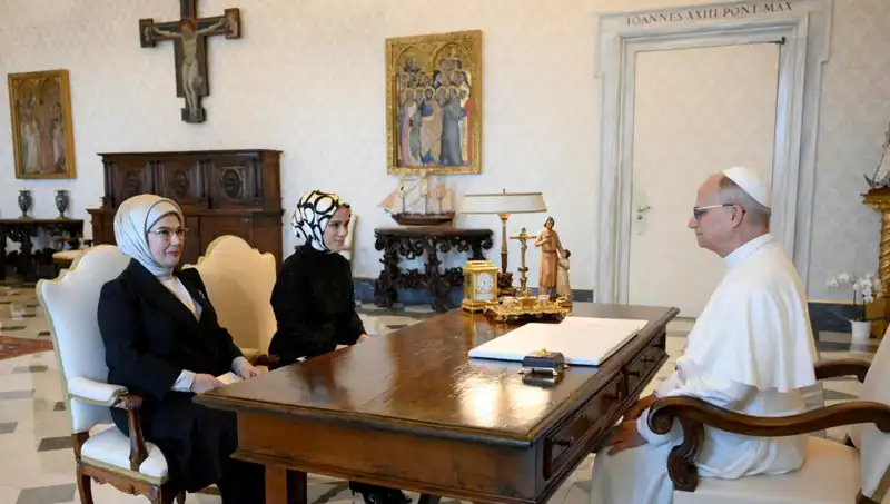 Emine Erdoğan ve Papa Leo: Gazze Gündemi Üzerine Tarihi Buluşma