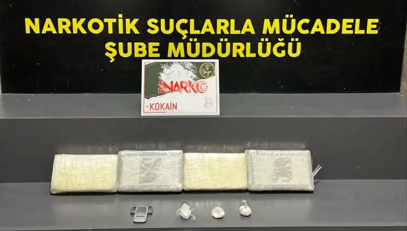 İzmir’de Uyuşturucu Operasyonu: Sokakları Saraçladı, Yeni Detaylar Ortaya Çıktı