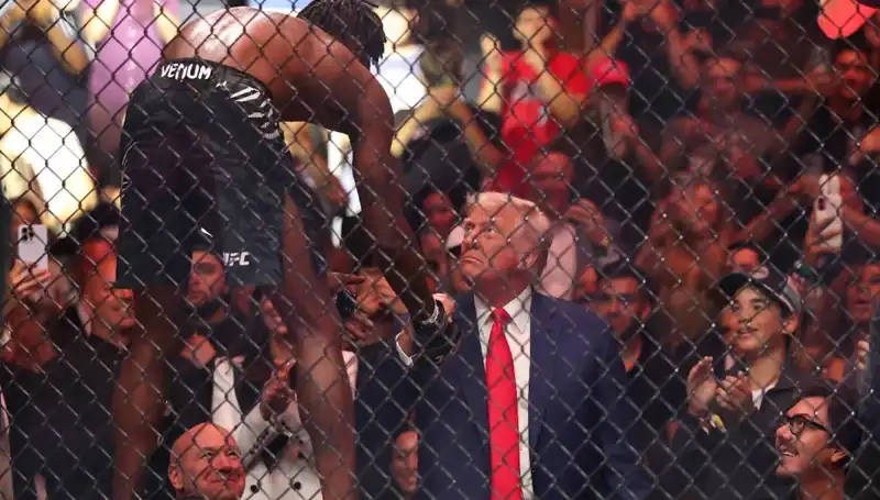 Trump, Beyaz Saray Bahçesinde İlk UFC Maçını Düzenleyecek