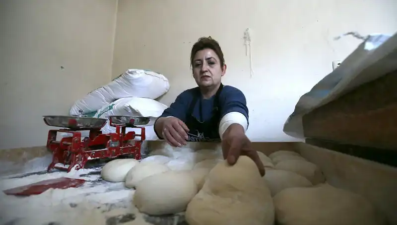 Ekmek Teknesini Yeniden Faaliyete Geçiren Fırıncı, Hatıralarını Yaşatıyor
