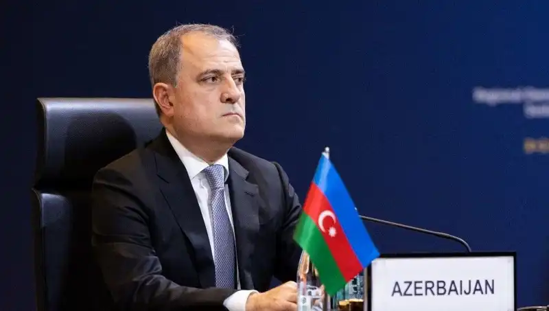 Azerbaycan ve Ermenistan'dan Tarihi Barış Anlaşması: Gelecek İçin Umut Vadeden Adım