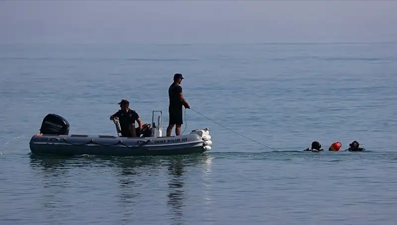 Kuşadası’nda Serinlemek İçin Denize Giren Genç Boğuldu!