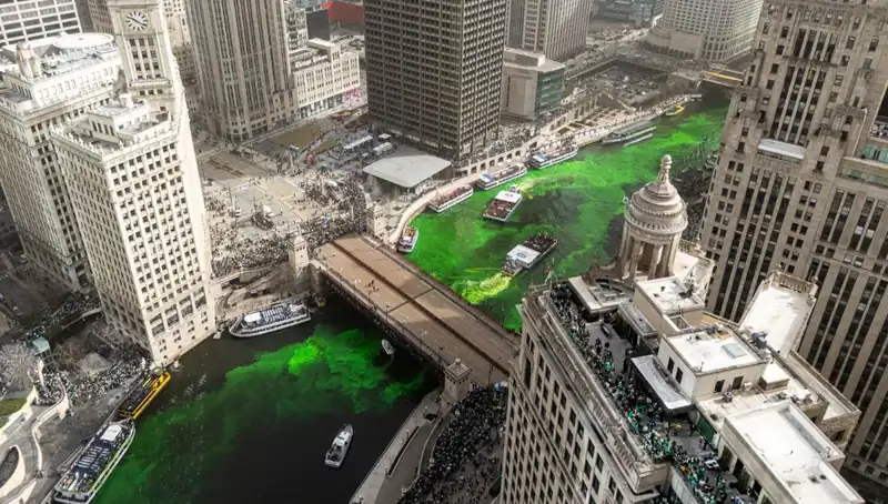 Chicago Nehri, Aziz Patrick Günü'nde Yeşile Boyandı: Kutlamaların Ardındaki Gelenek