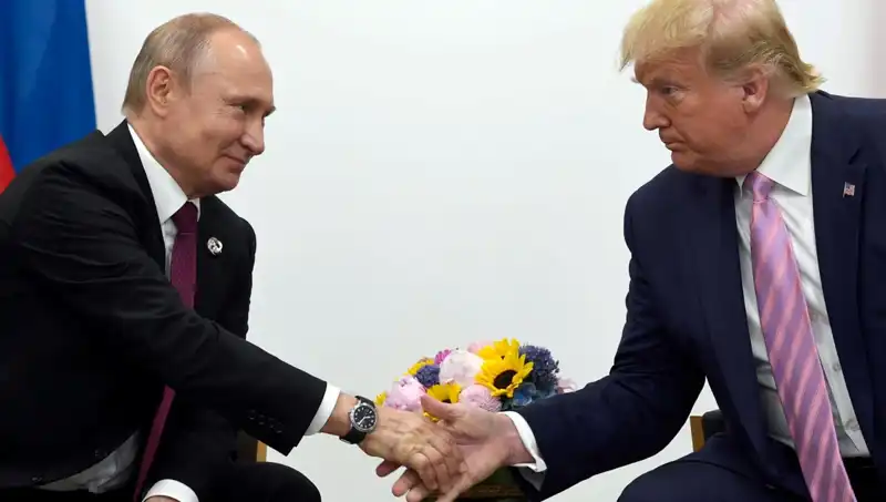 Putin ve Trump: Phone Call Çerçevesinde Uluslararası İlişkilerde Yeni Dönem Mi?