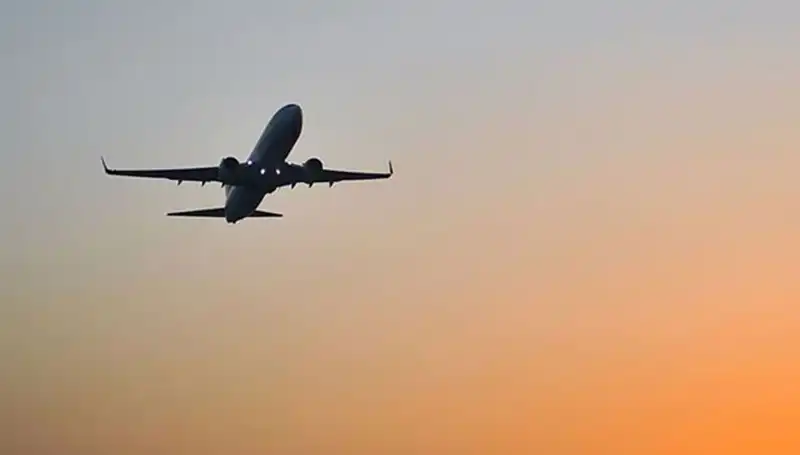 İstanbul'a Dönüş: THY ve Pegasus Uçakları Havaalanında Yeniden Hizmette